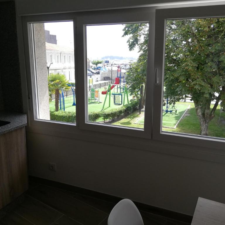 APARTAMENTO VACACIONAL 1 - Three-Bedroom Apartment - 35