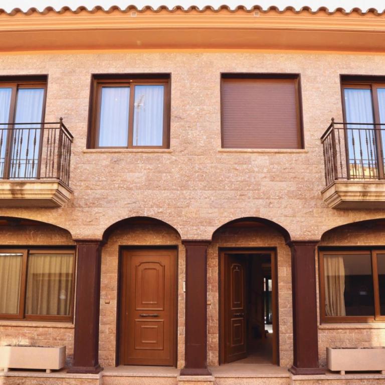 Casa Pueblo Medieval de Pals - Casa de 3 dormitorios - 2