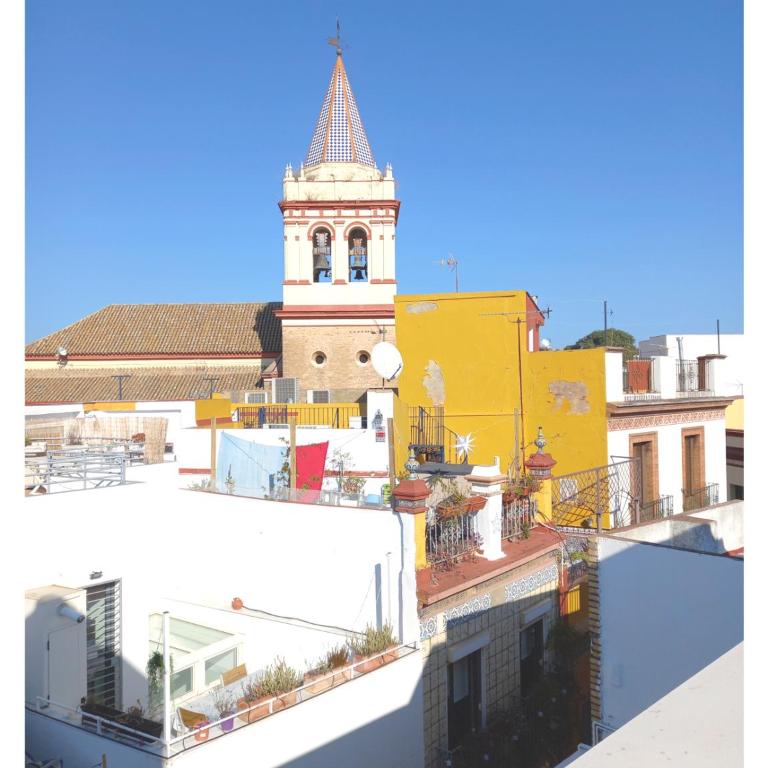 Casa entera e independiente con parking en pleno centro de Sevilla - Casa de 2 dormitorios - 22
