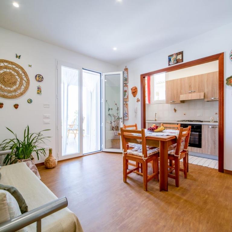 CasaAntonietta - Appartamento con Vista Mare - 13