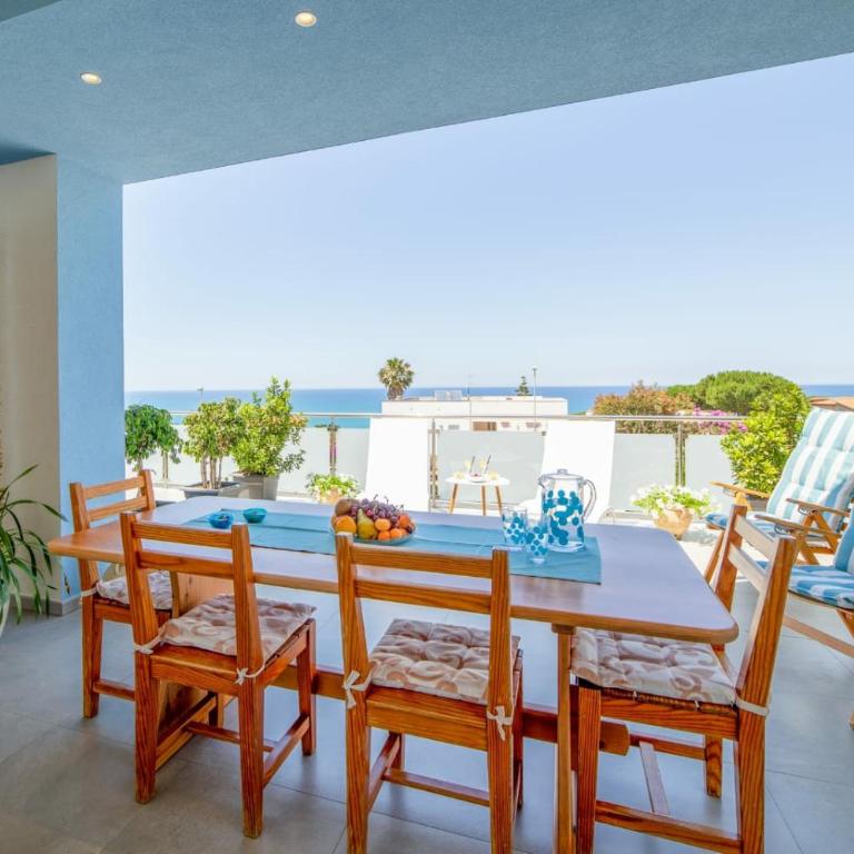 CasaAntonietta - Appartamento con Vista Mare - 10