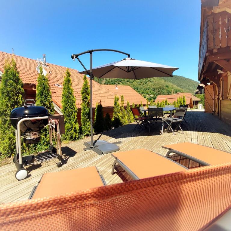 ⁂⁂ LE NID DE PIERRE & JULIE [CLEDICIHOME] 2 pas du centre ville / SPA & TERASSE AMENAGEE ⁂⁂ - Chalet - 7