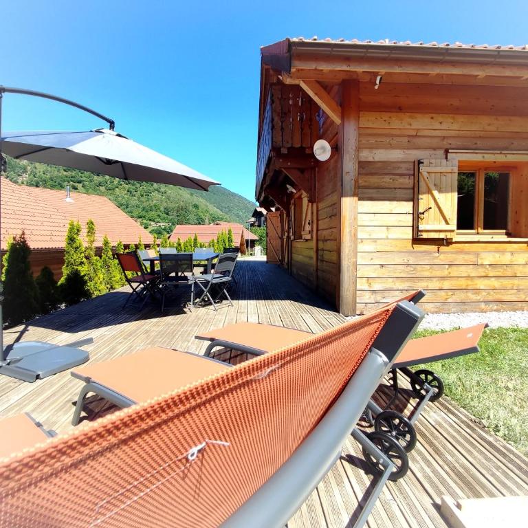 ⁂⁂ LE NID DE PIERRE & JULIE [CLEDICIHOME] 2 pas du centre ville / SPA & TERASSE AMENAGEE ⁂⁂ - Chalet - 12
