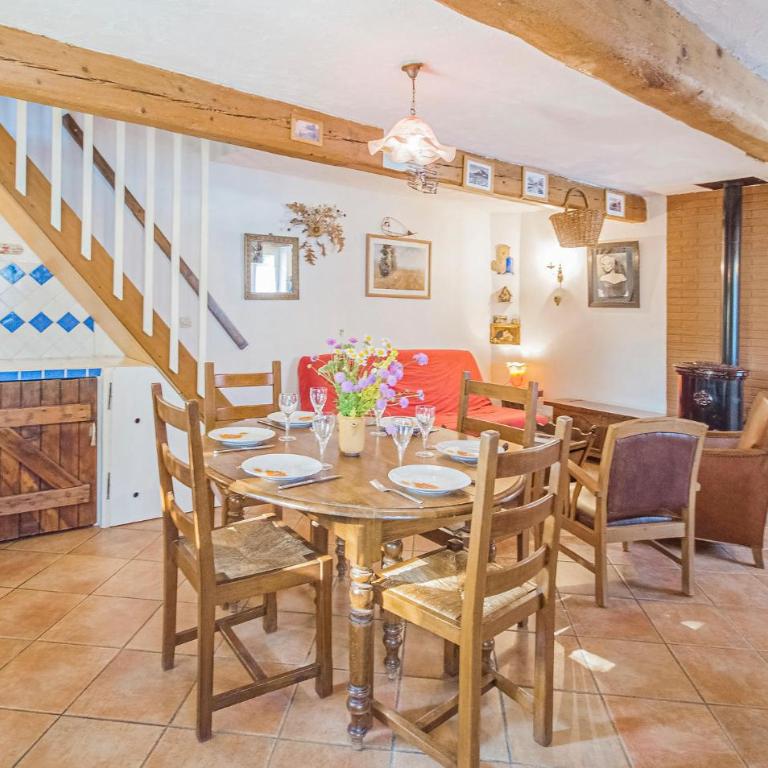 Belle Maison De 3 Chambres À Andon - Maison de Vacances 3 Chambres - 3