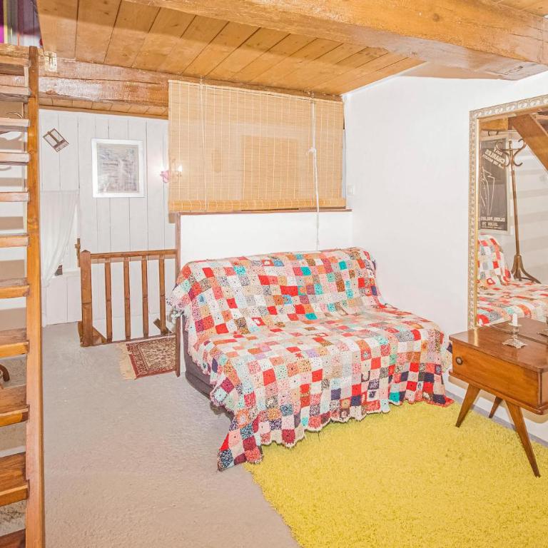 Belle Maison De 3 Chambres À Andon - Maison de Vacances 3 Chambres - 13