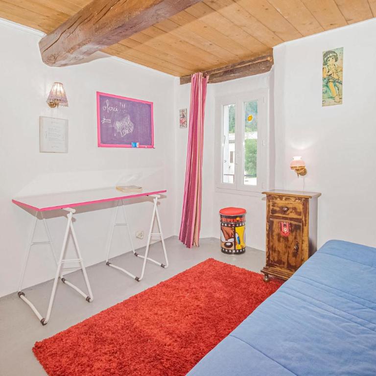 Belle Maison De 3 Chambres À Andon - Maison de Vacances 3 Chambres - 22