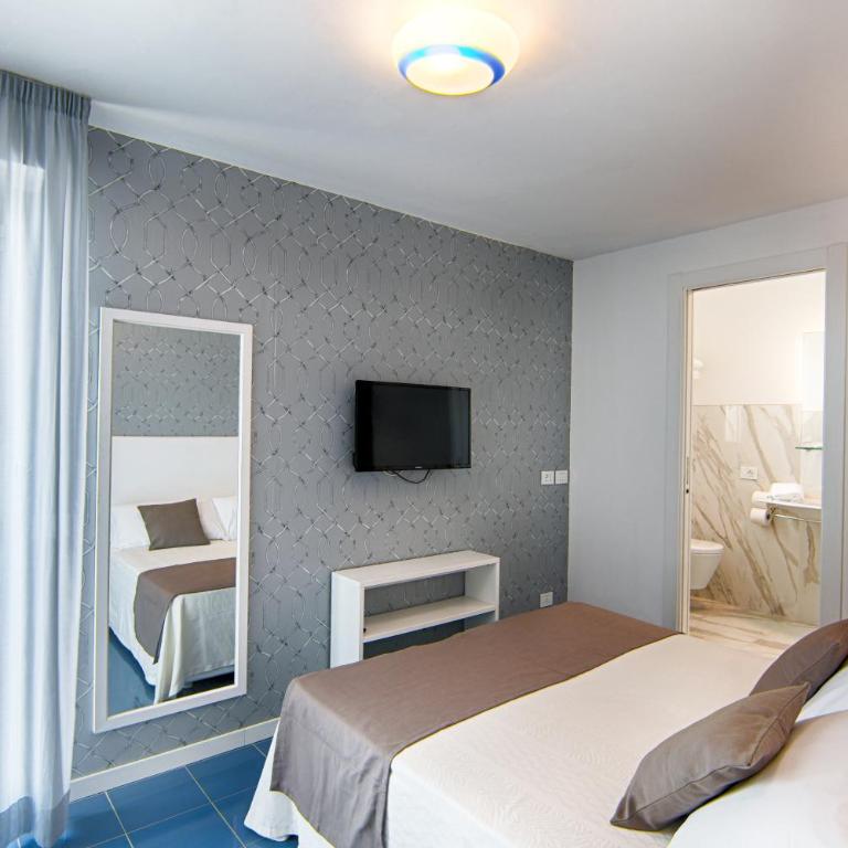 Hotel Gorini - Camera Superior Matrimoniale/Doppia con Letti Singoli con Vista Mare - 25