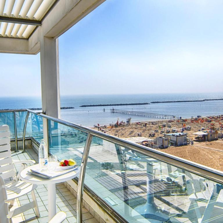 Hotel Gorini - Camera Superior Matrimoniale/Doppia con Letti Singoli con Vista Mare - 1