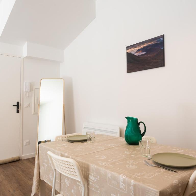 Appartements centre-ville - Wifi - Cuisine tout équipée - Lave-linge - Appartement avec Terrasse - 6