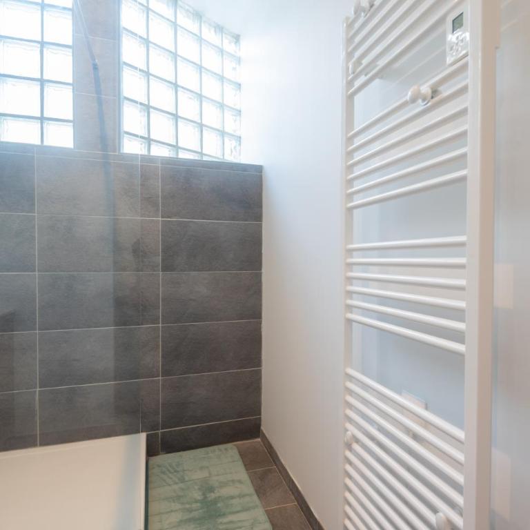 Appartements centre-ville - Wifi - Cuisine tout équipée - Lave-linge - Appartement avec Terrasse - 21