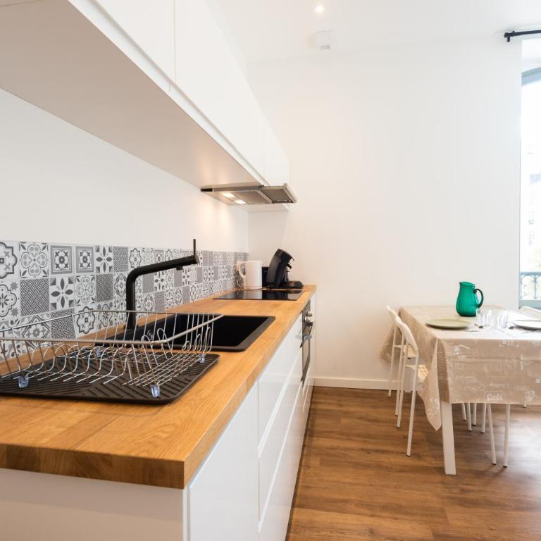 Appartements centre-ville - Wifi - Cuisine tout équipée - Lave-linge - Appartement avec Balcon - 6