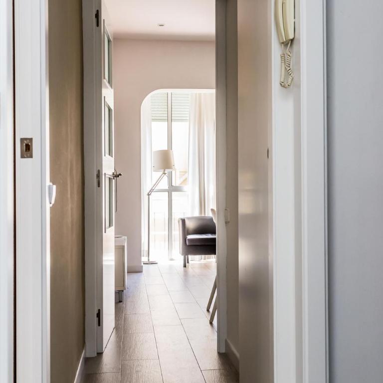 Opening Doors Gràcia - Two-Bedroom Apartment - 9