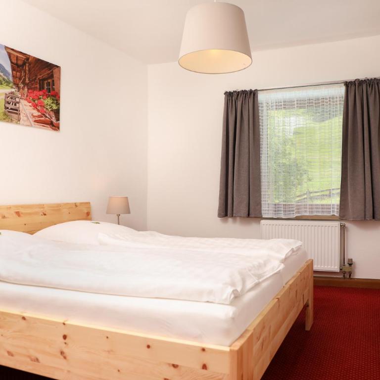 Hotel Garni Post - Standard Doppelzimmer mit Dusche - 5