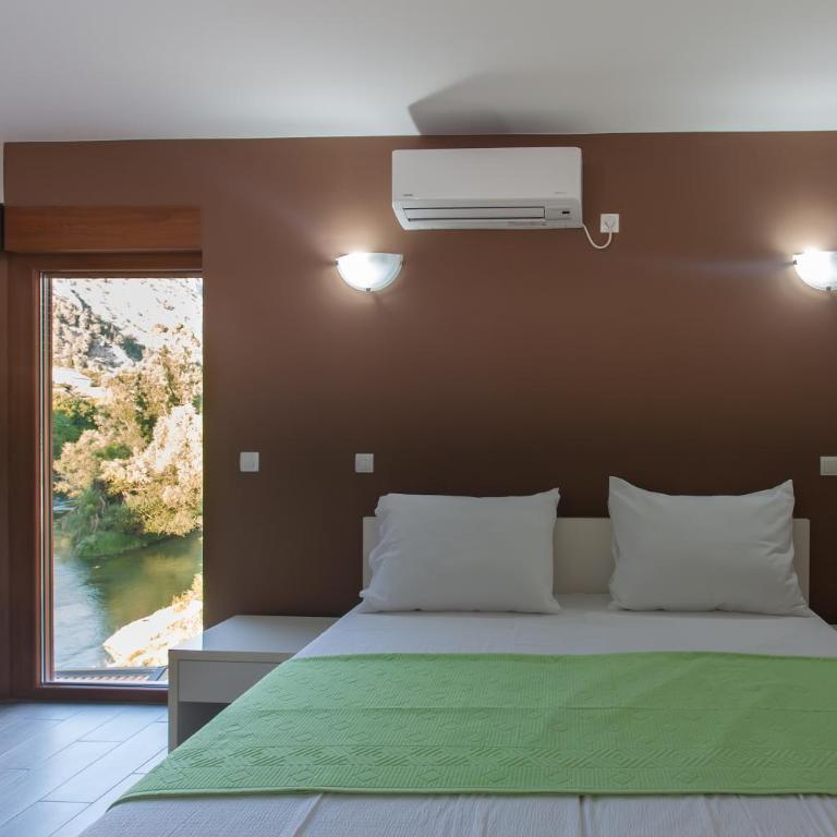 Buna Spring Apartments - One-Bedroom Apartment - 10