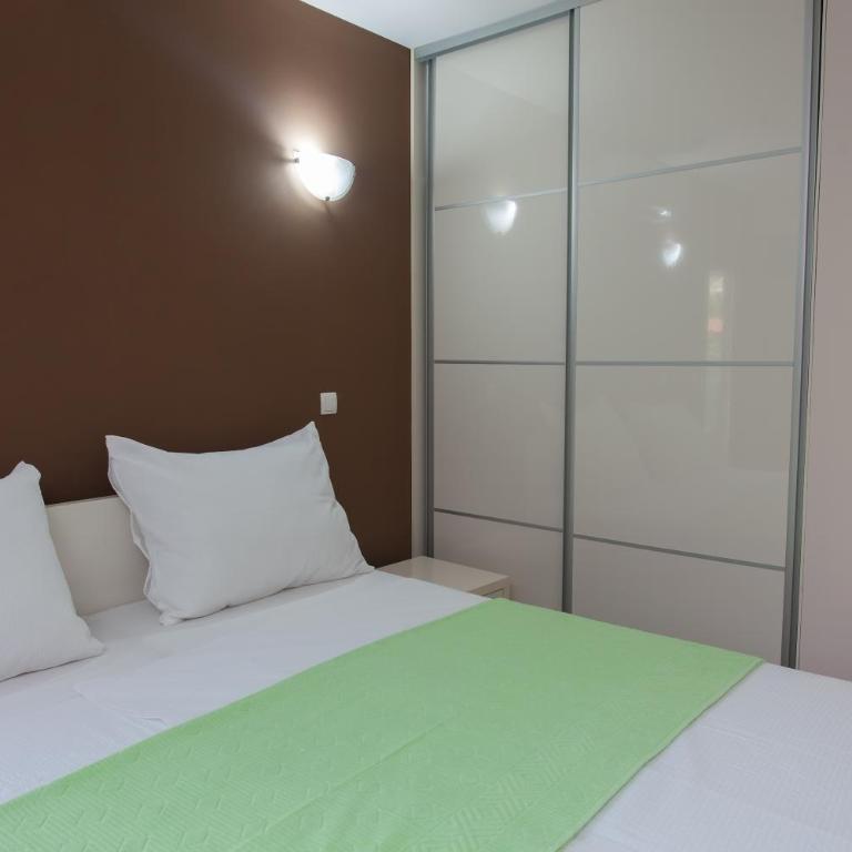 Buna Spring Apartments - Apartment with Terrace - 12