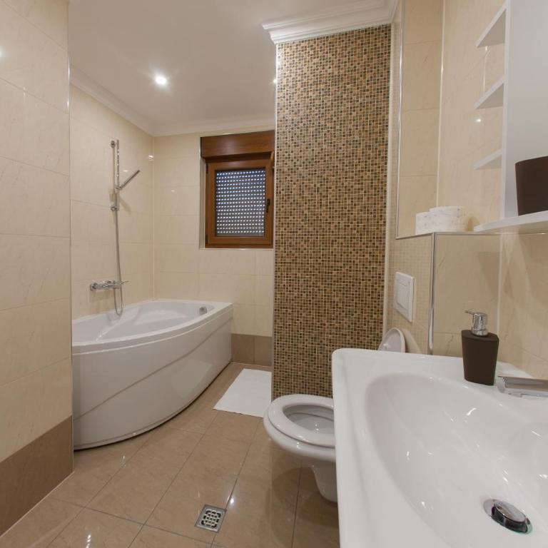 Buna Spring Apartments - Apartment with Terrace - 20