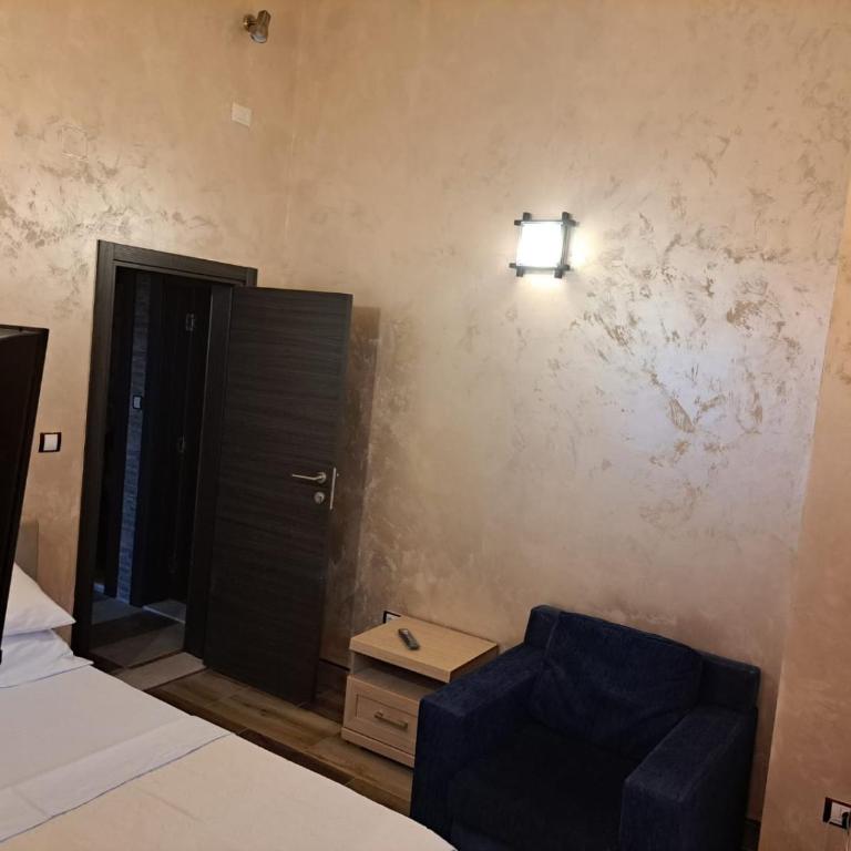 Apartments with sea view in Prcanj - Two-Bedroom Apartment - 13