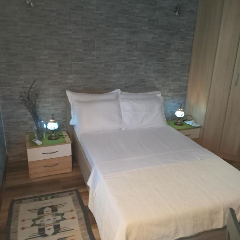 Apartments with sea view in Prcanj - Studio - 17