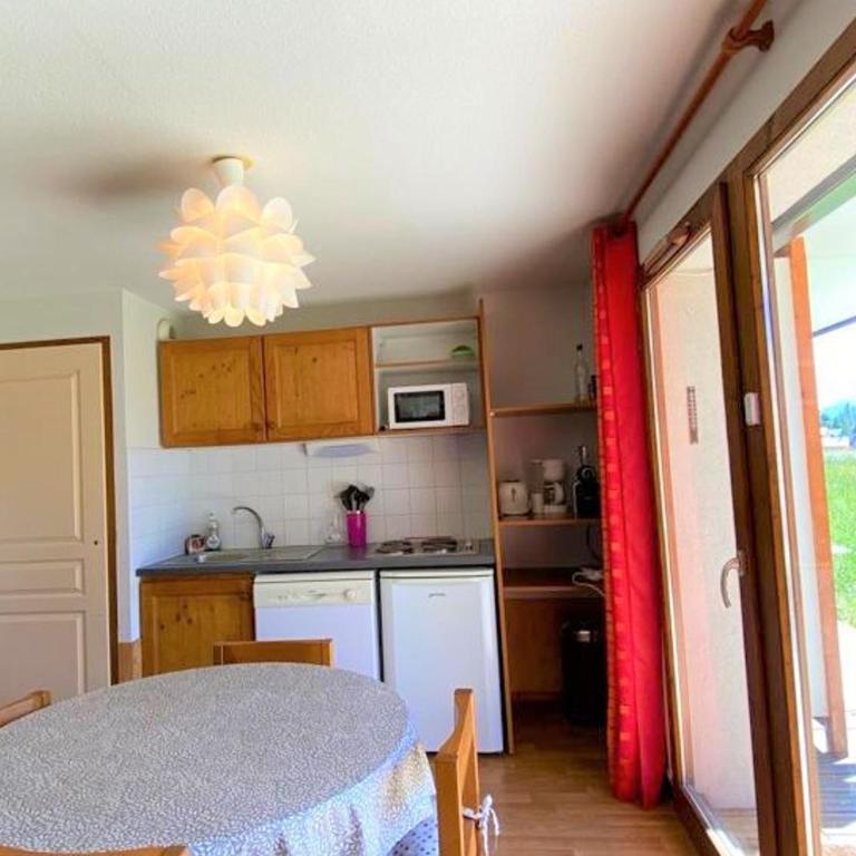 Appartement rénové 6 pers, terrasse, parking, local ski - FR-1-504-150 - Apartment (6 Adults) - 3