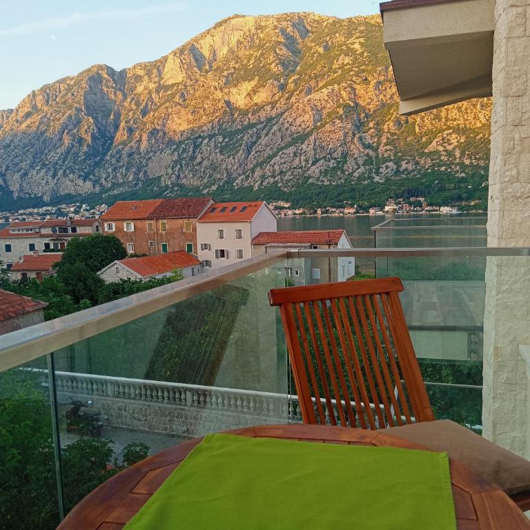 Apartments with sea view in Prcanj - Two-Bedroom Apartment - 30