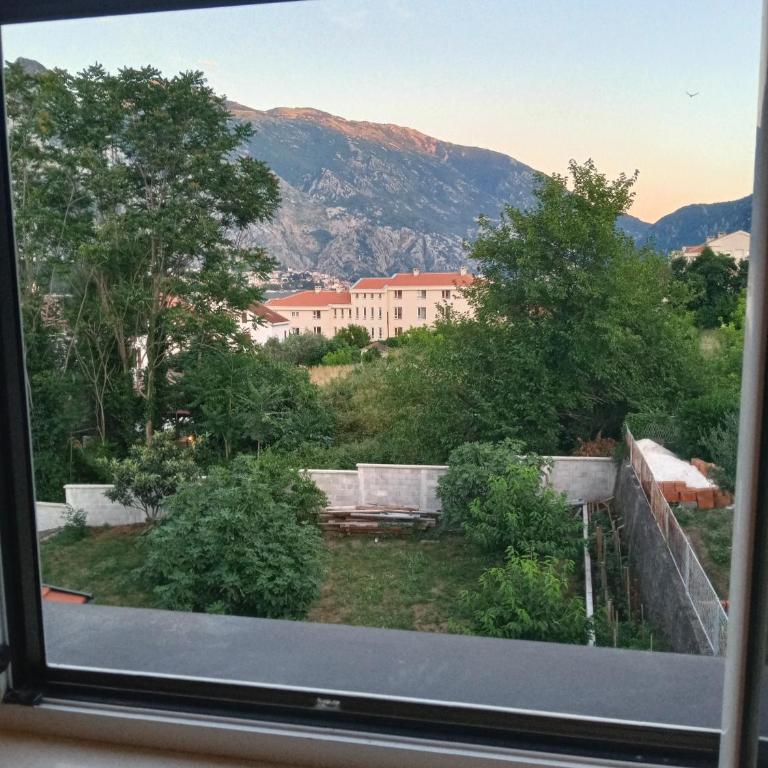 Apartments with sea view in Prcanj - Two-Bedroom Apartment - 19