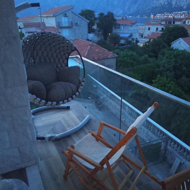 Apartments with sea view in Prcanj - Duplex Studio - 24