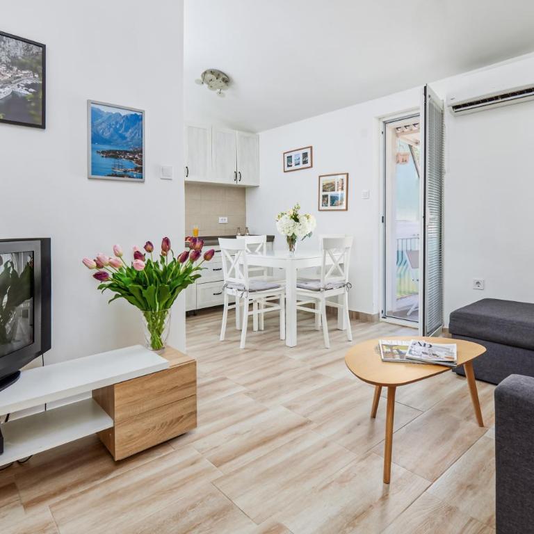 Apartment Plagenti with Sea View - Apartman s 1 Spavaćom Sobom, Balkonom i Pogledom na More - 12