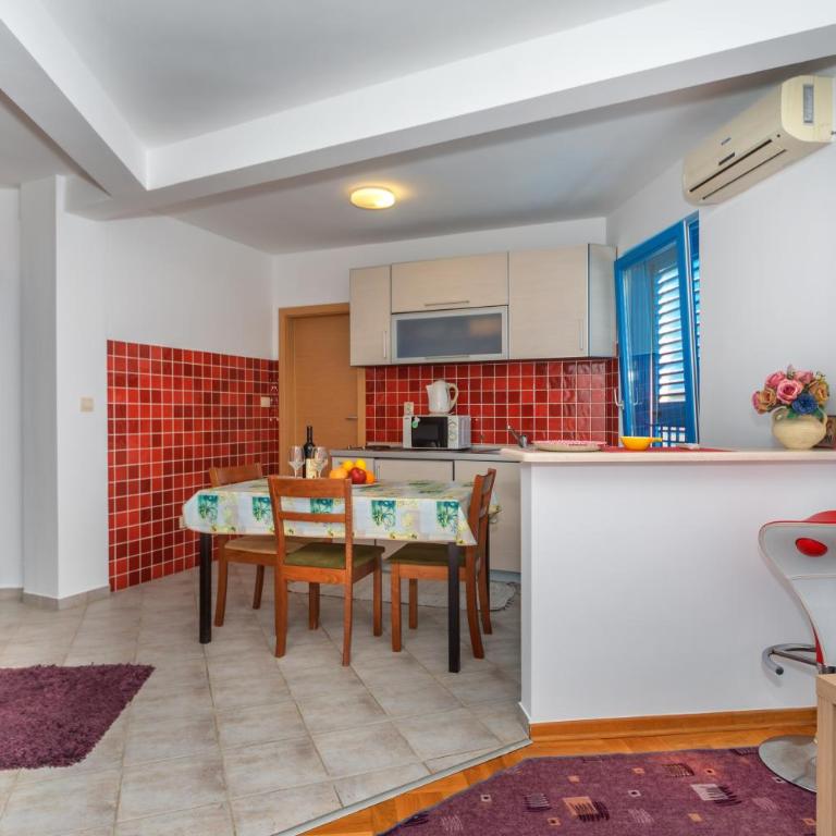 Altomare with Sea View - Apartman sa 1 Spavaćom Sobom - 7