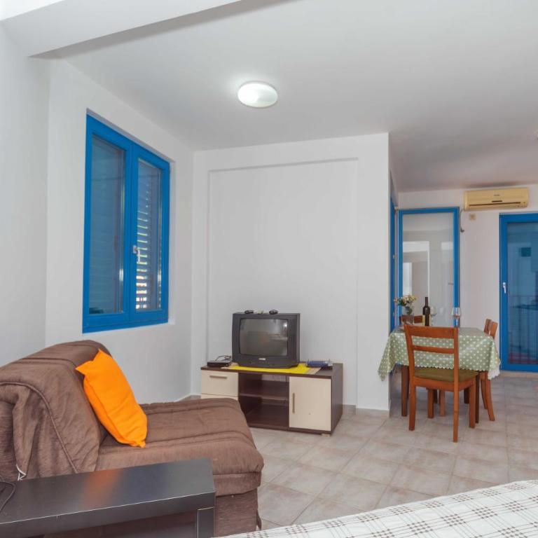 Altomare with Sea View - Studio sa Terasom - 4