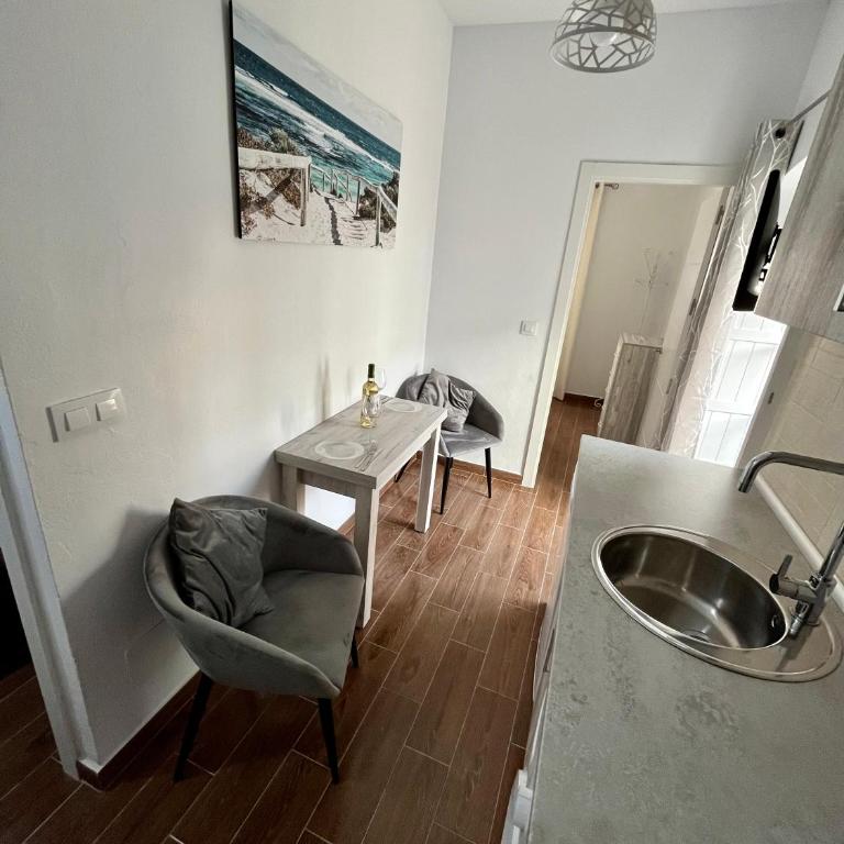 APARTAMENTO TARIFA CENTRO - Apartamento de 1 dormitorio - 4