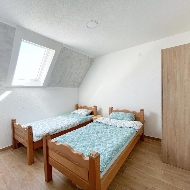 Gorštak - Twin Room - 1