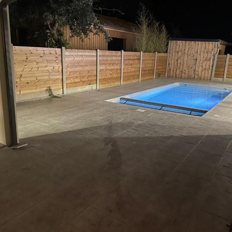 MAISON moderne avec piscine chauffée - Haus mit 3 Schlafzimmern - 6