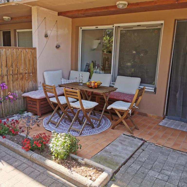 charmant studio neuf à 150m de la mer - Appartement avec Terrasse - 2