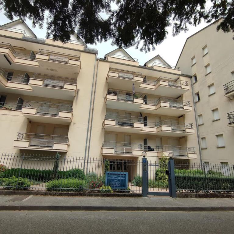 Au doux refuge, charmant T2 bis, parking gratuit, proche thermes, 6 personnes - Appartement 2 Chambres - 9