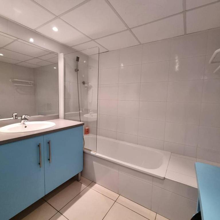 Appartement T3 climatisé avec piscine, terrasse et parking privé à 100m de la plage d'Argelès-sur-Mer - FR-1-388-204 - Appartement - 7