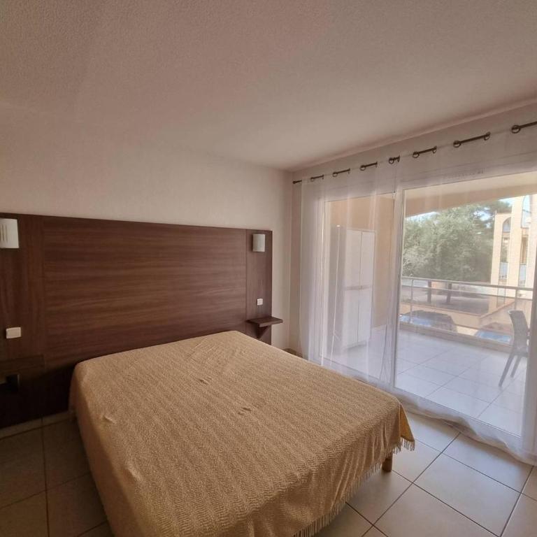 Appartement T3 climatisé avec piscine, terrasse et parking privé à 100m de la plage d'Argelès-sur-Mer - FR-1-388-204 - Appartement - 8