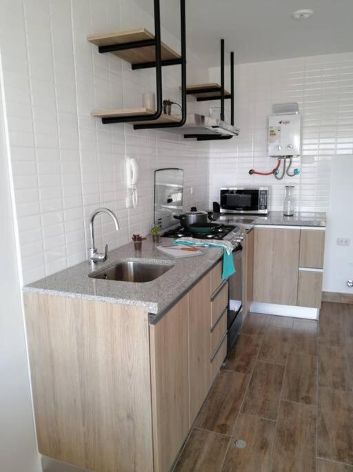 MODERNO LOFT BARRANCO, VISTA PANORAMICA - One-Bedroom Apartment - 18