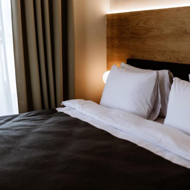 Hotel Septembar - Double Room - 5