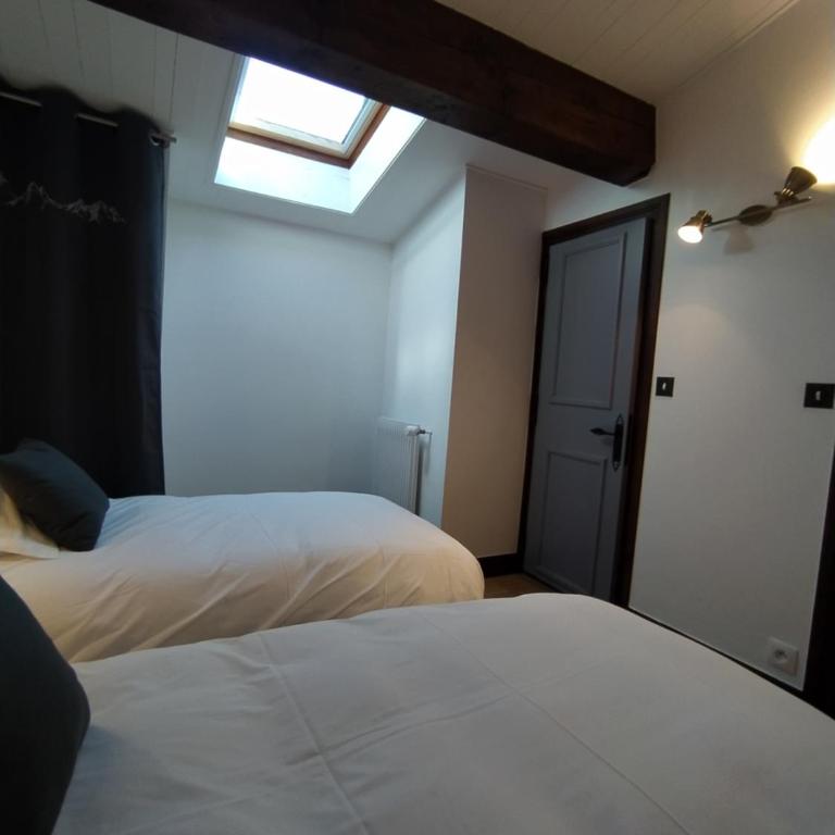 Chalet Appart'Hôtel l'Eau Vive - Apartment - 3