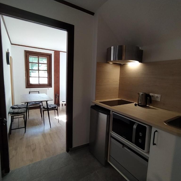 Chalet Appart'Hôtel l'Eau Vive - Apartment - 9