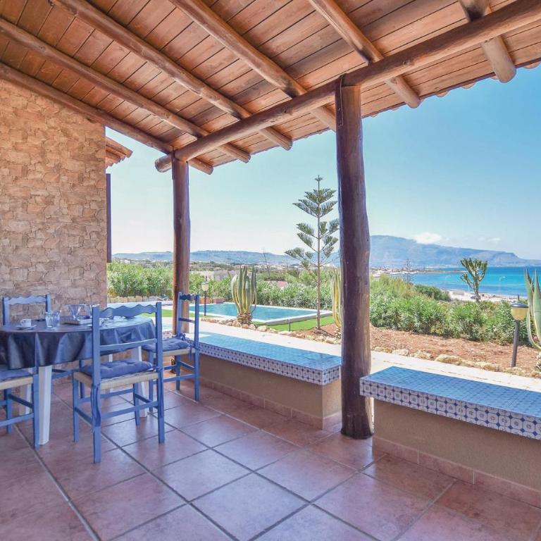 Stunning Home In Custonaci - Casa Vacanze con 4 Camere da Letto - 2