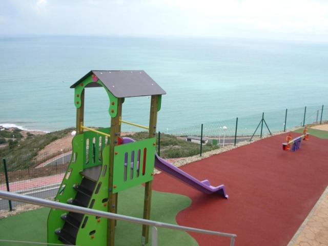 LUJOSO ATICO-DUPLEX FRENTE AL MAR - Apartamento de 3 dormitorios - 15