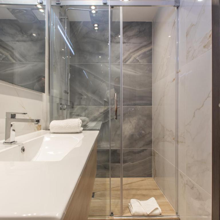 Résidence Topaze - Central - Luxurious - 50m Croisette Palais - LRA CANNES - ONYX - Studio Apartment - 10