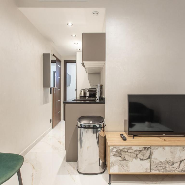 Résidence Topaze - Central - Luxurious - 50m Croisette Palais - LRA CANNES - ONYX - Studio Apartment - 7