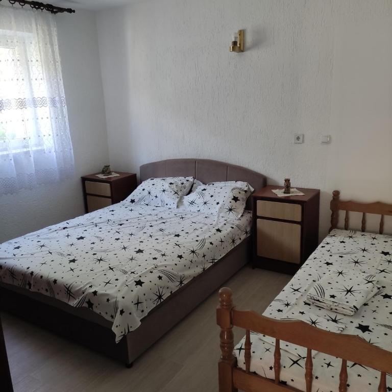 Apartment Mia Kumbor -Wi Fi - One-Bedroom Apartment - 10