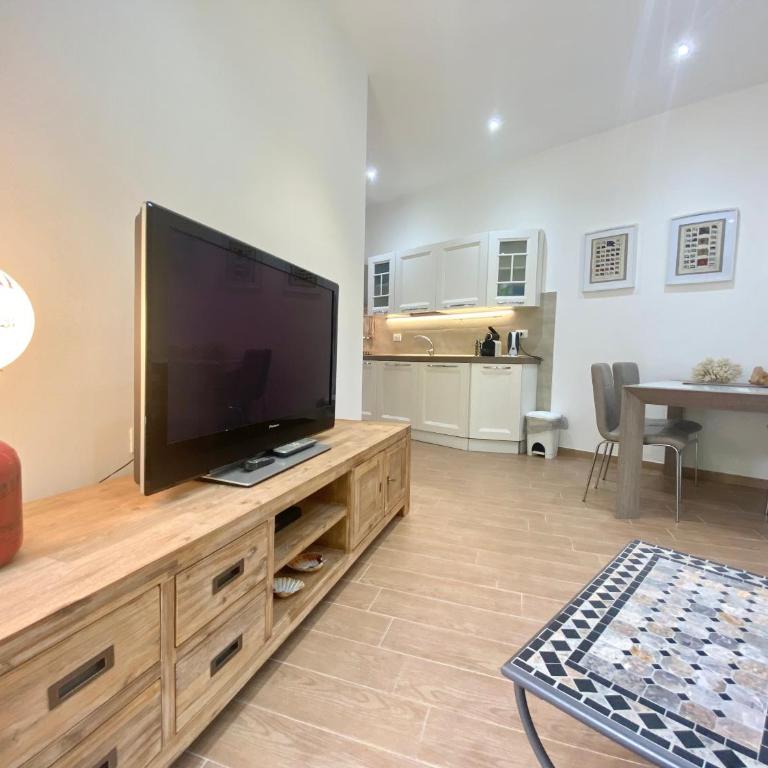 CasaViva - Trilo with patio in Santa Margherita L. - Appartamento con 2 Camere da Letto - 15
