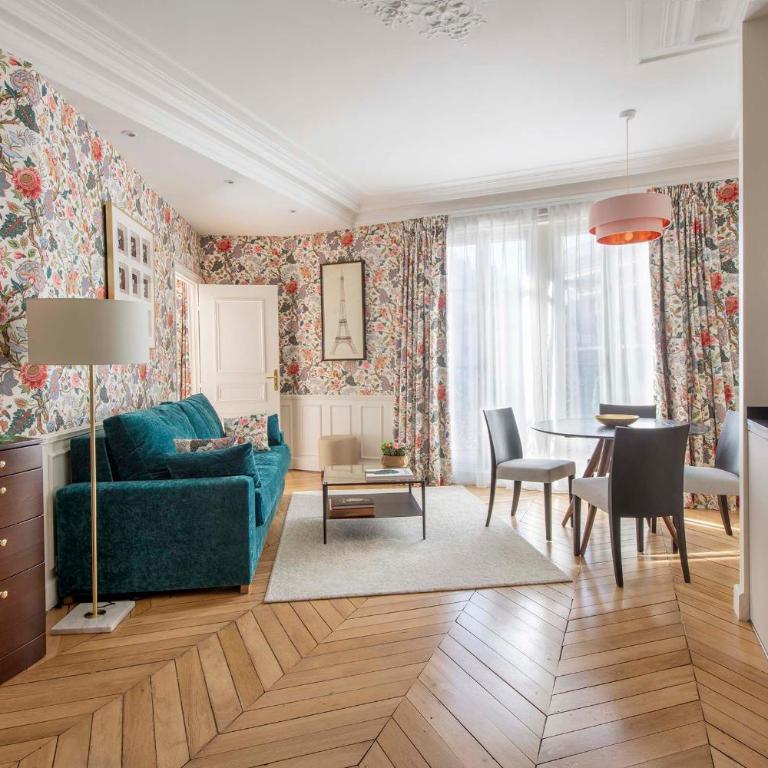 LE BEAU MARAIS - Luxury Apartments, AIR COND, LIFT - Deluxe Queen One-Bedroom TOURMALINE - 3