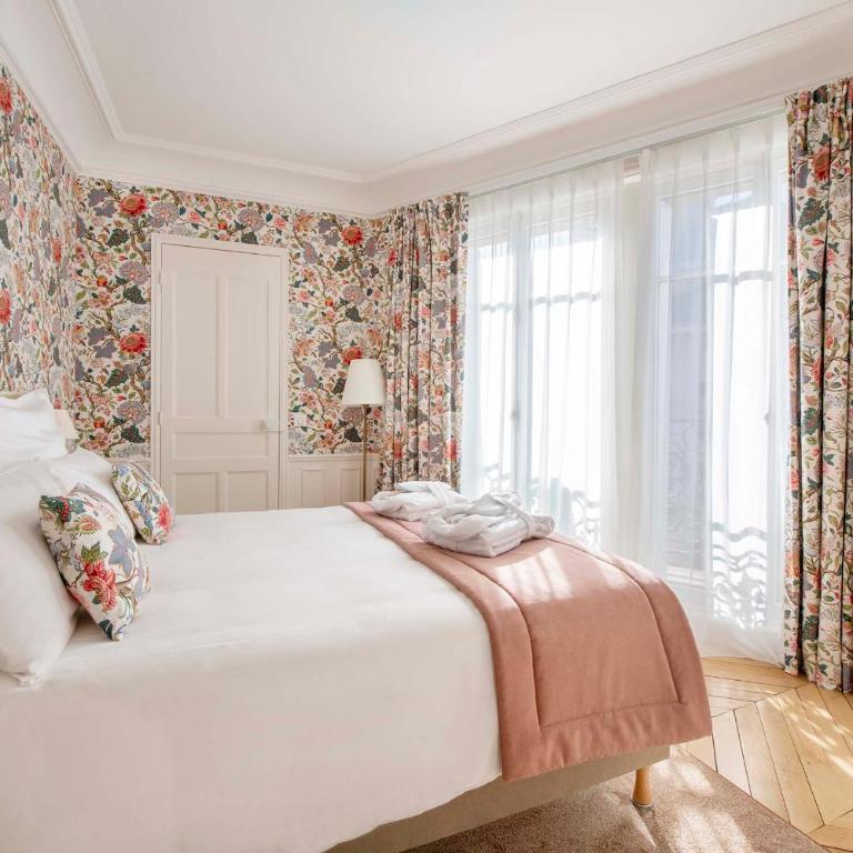 LE BEAU MARAIS - Luxury Apartments, AIR COND, LIFT - Deluxe Queen One-Bedroom TOURMALINE - 6