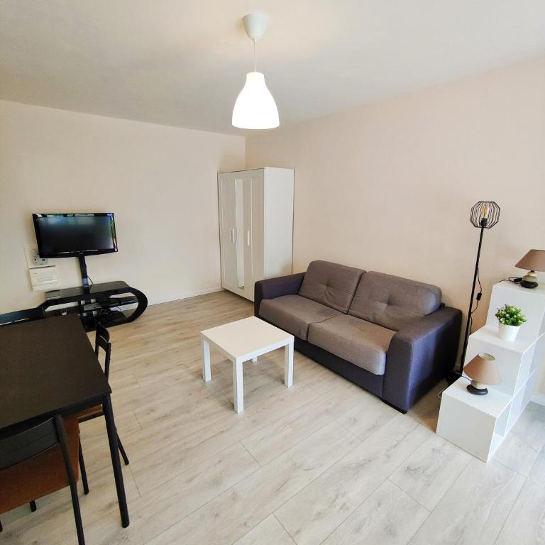 BEL AIR - Studio, Proche centre, WIFI, Climatisation - Appartement - Rez-de-Chaussée - 5