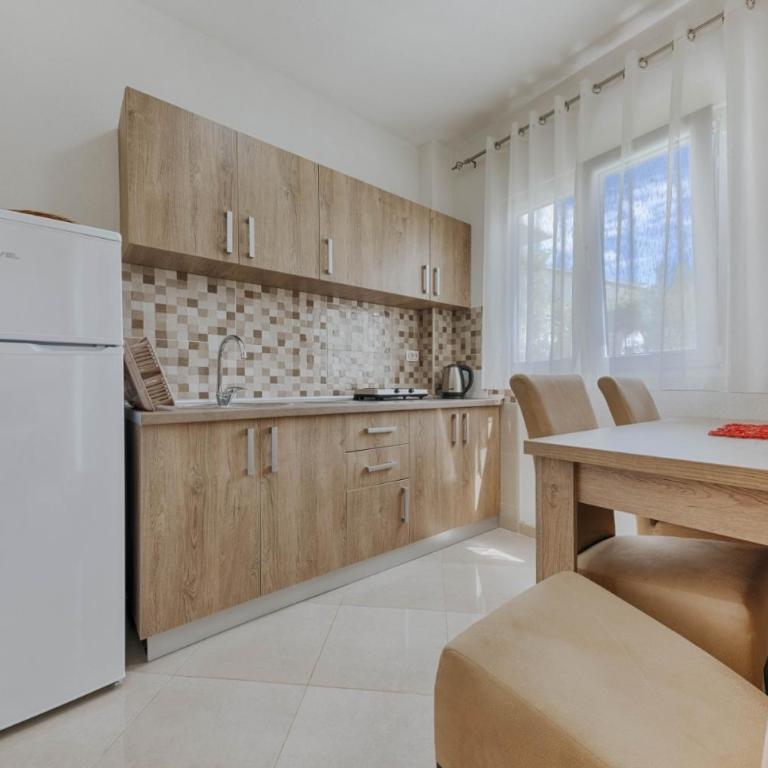 Sea Garden Apartments - One-Bedroom Apartment - 5